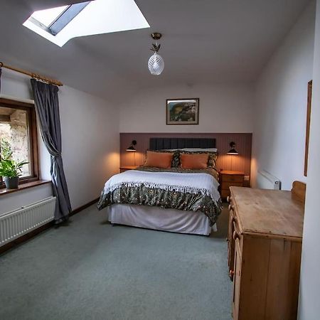The Wheelhouse At Hewish Mill Villa Bittadon Exteriör bild