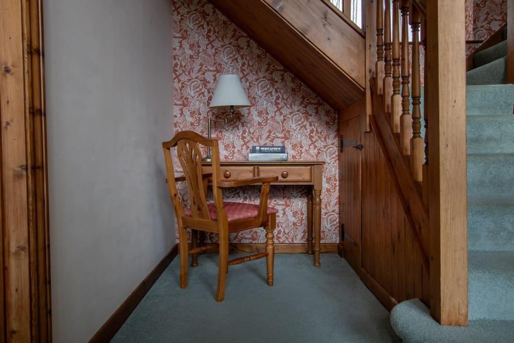 The Wheelhouse At Hewish Mill Villa Bittadon Exteriör bild